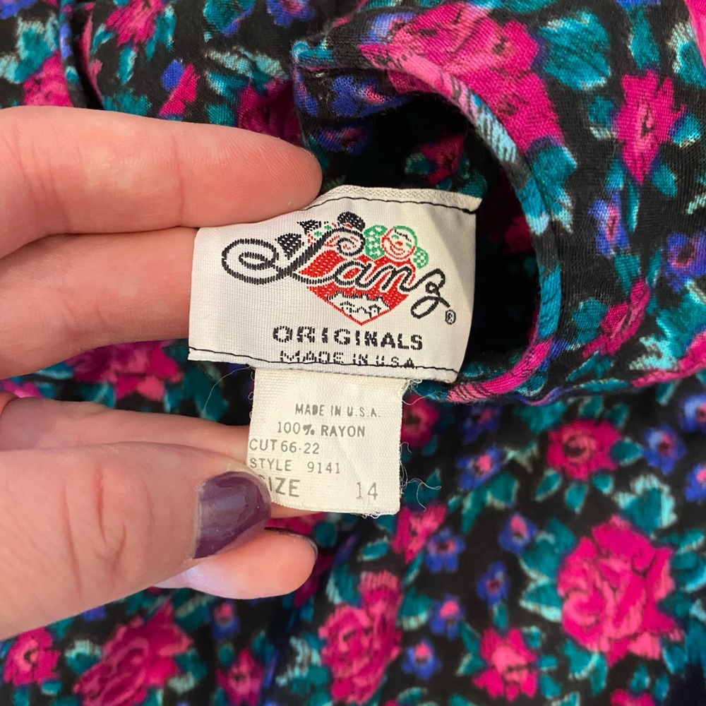 SOLD Vintage Pioneer Style Floral Long Sleeve Dress - Picture 11 of 16